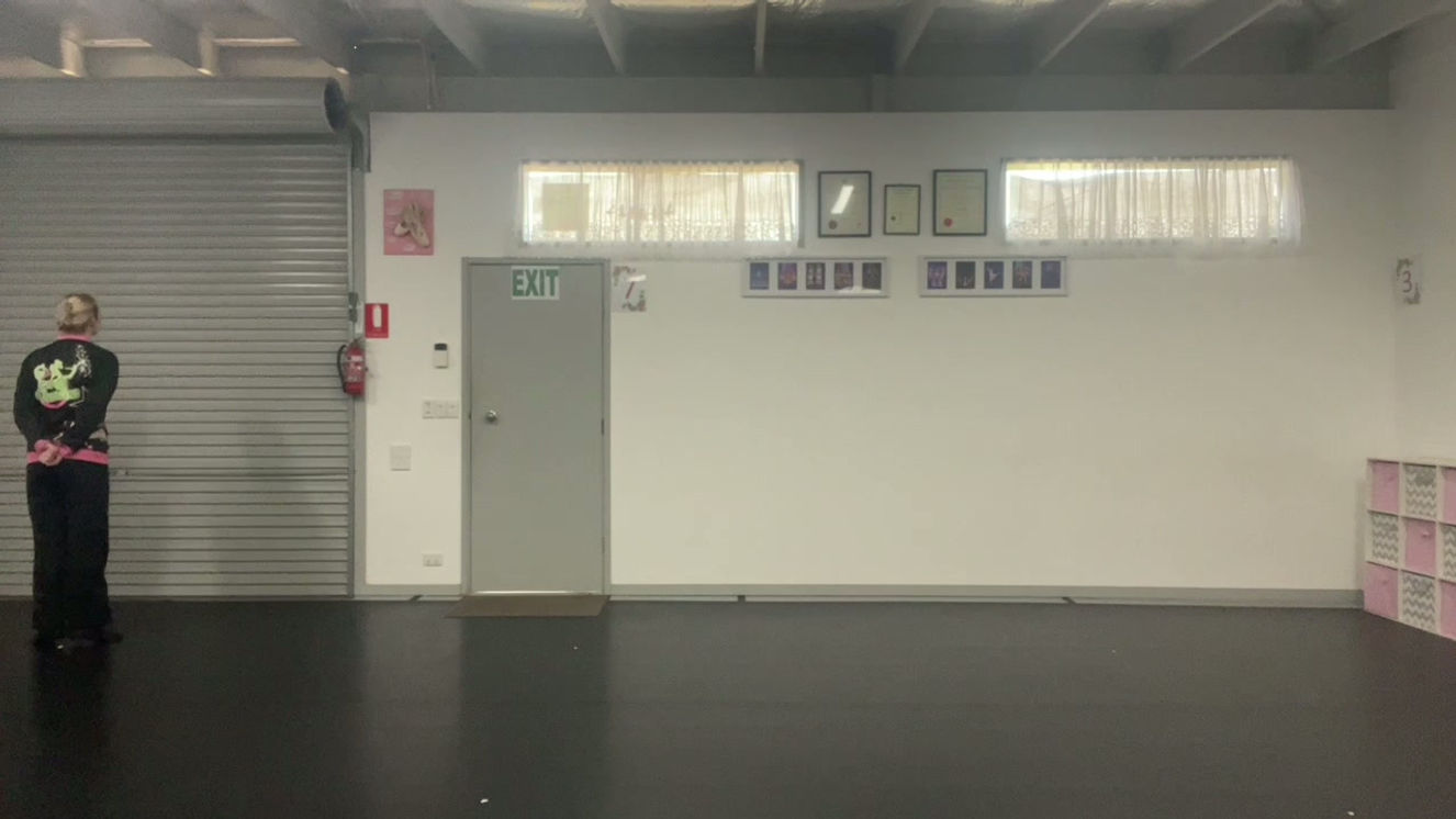 18a. Dance (Road to Oz)